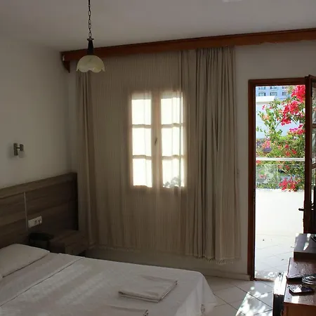 Otel Filis