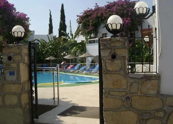 Filis Αλικαρνασσός