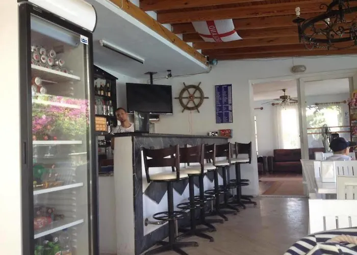 Ξενοδοχείο Filis 2*